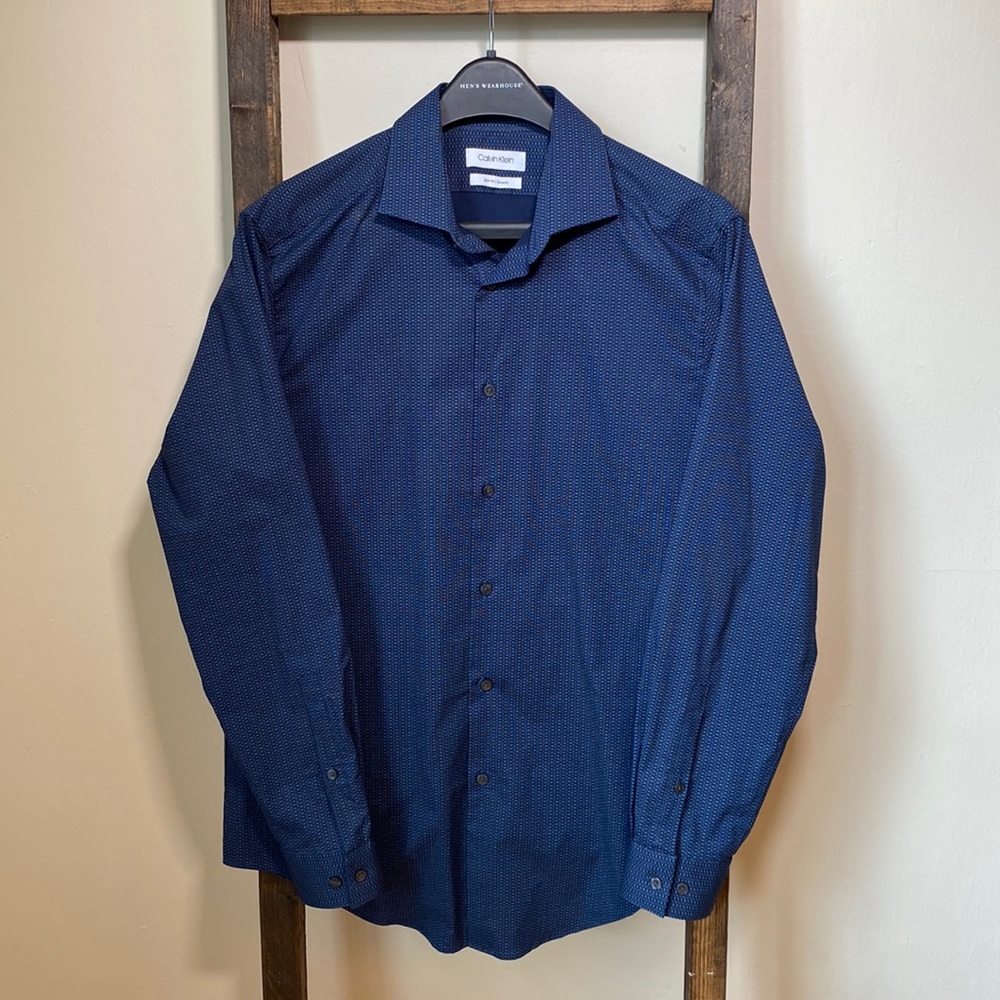 Calvin Klein Blue Button Down, Size L slim fit